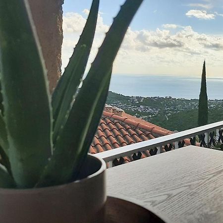Le Celia Appartement Cavalaire-sur-Mer Buitenkant foto